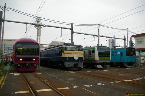 e0094492_1195850.jpg