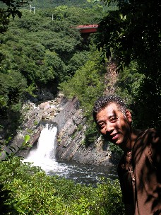 f0022024_9495333.jpg