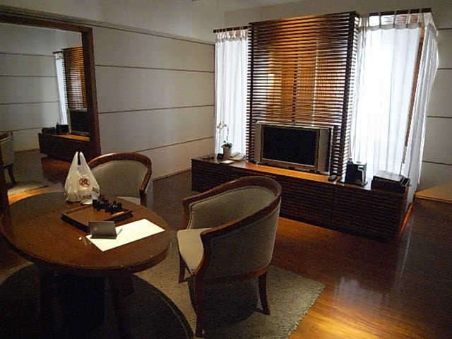 f0057324_02292.jpg