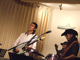 f0036678_2454277.jpg