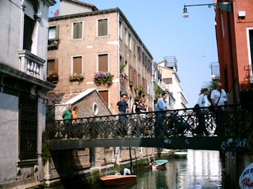 d0111714_1331331.jpg