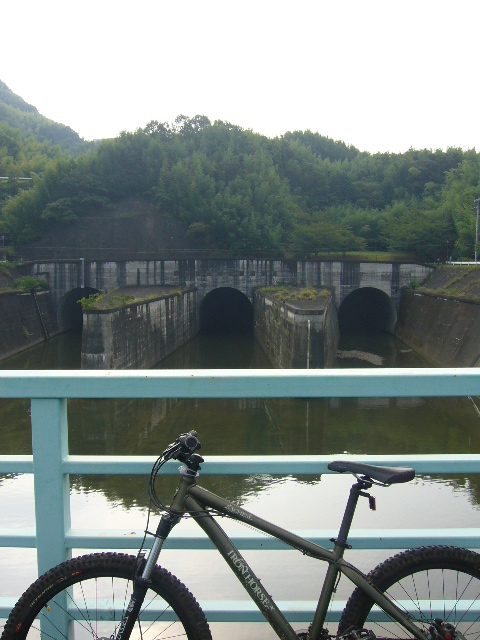 e0015108_811057.jpg