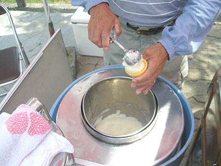 f0001841_8185424.jpg