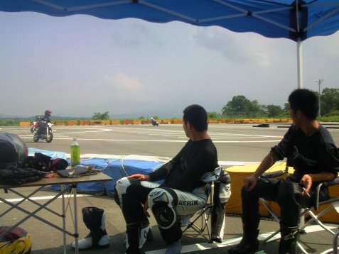 e0081989_914995.jpg