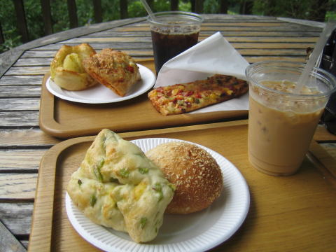 a0037322_22273267.jpg