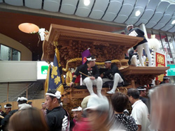 f0166359_2382576.jpg