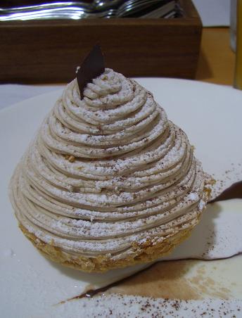 e0033713_234755.jpg