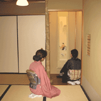 d0033734_1445050.gif