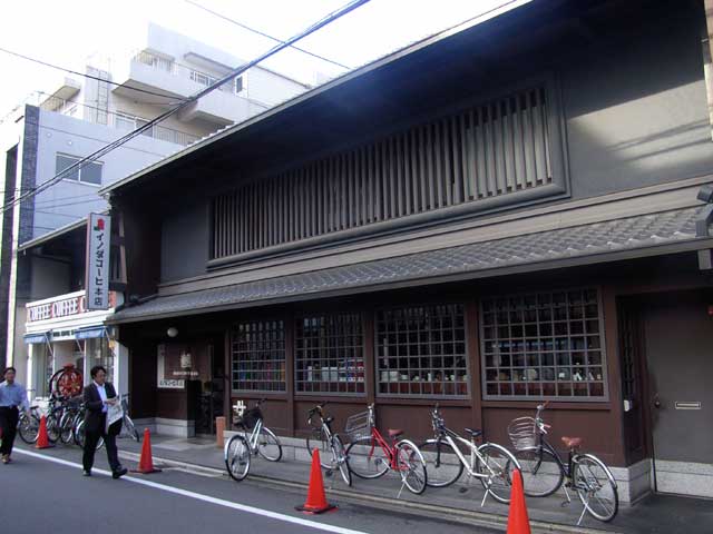 e0049318_1330593.jpg