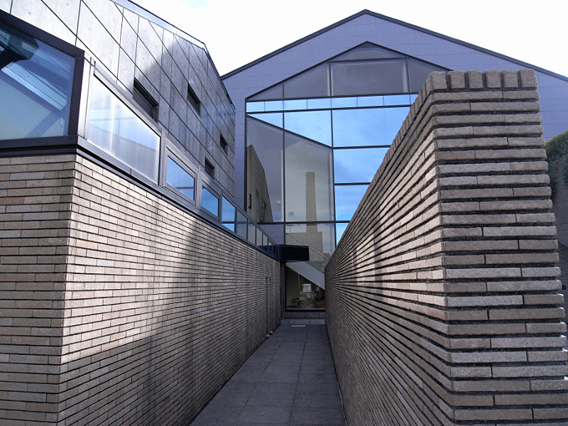 e0100772_2247415.jpg