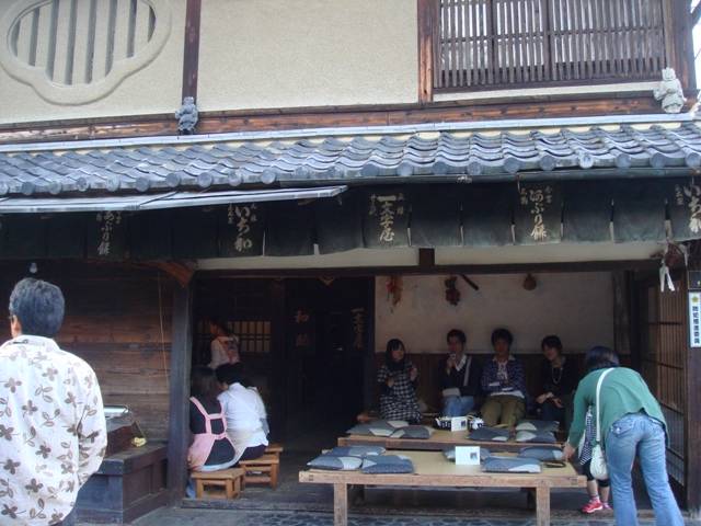 e0111793_1205679.jpg
