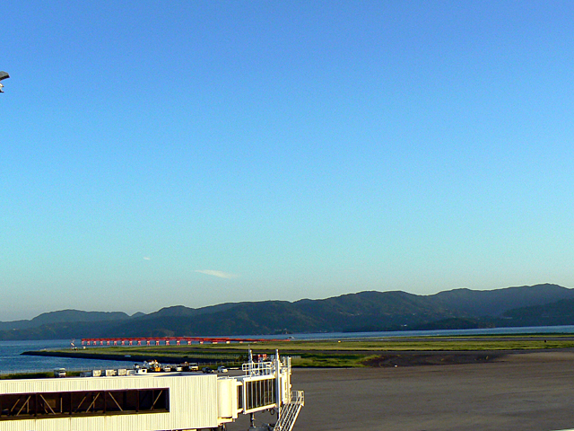 b0032140_3553475.jpg