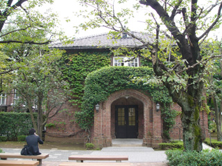 f0043963_1393174.jpg