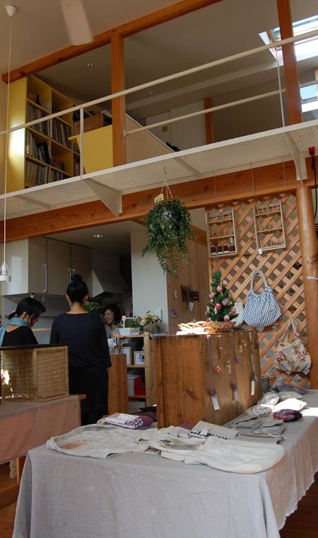 a0028350_11162.jpg