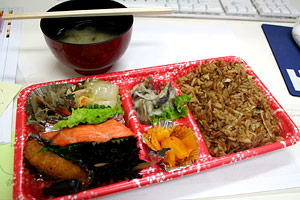 f0111546_1283736.jpg