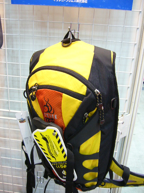 e0015108_11451031.jpg