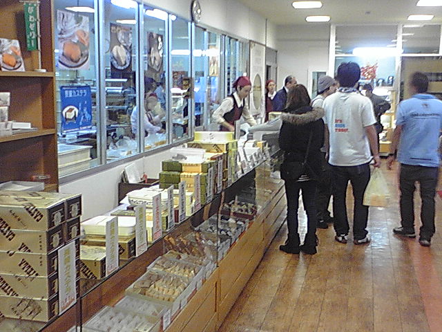 e0098318_1643959.jpg