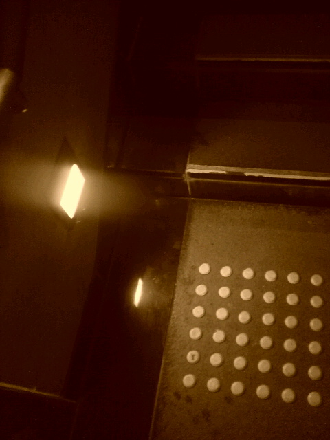 e0160657_233029.jpg