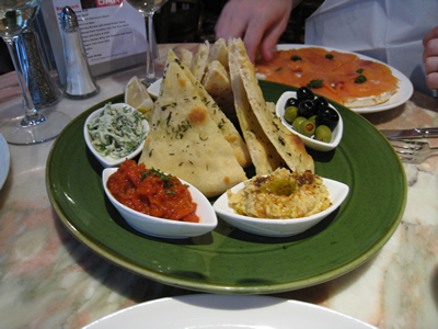f0033510_22341332.jpg