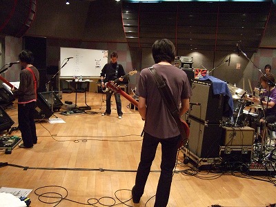 f0156594_235374.jpg