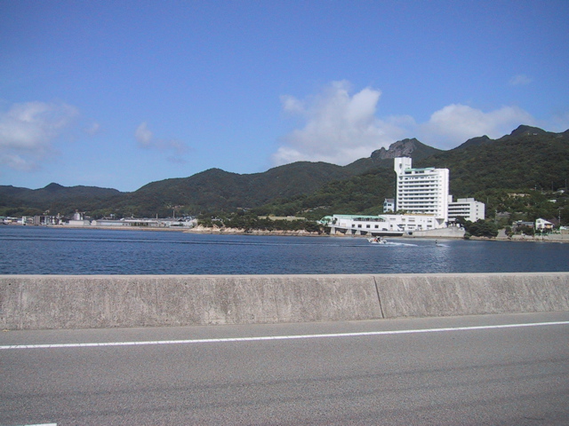 f0046250_8265366.jpg