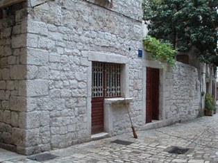 e0018350_1464246.jpg