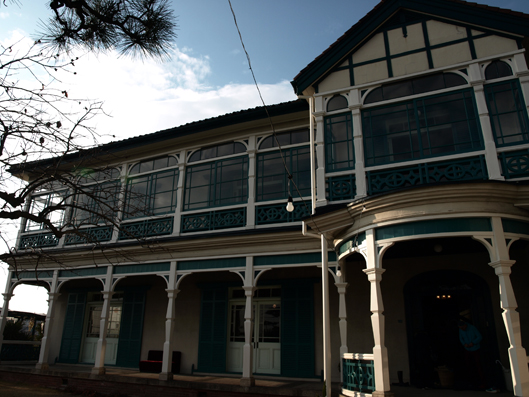 f0038081_2126283.jpg