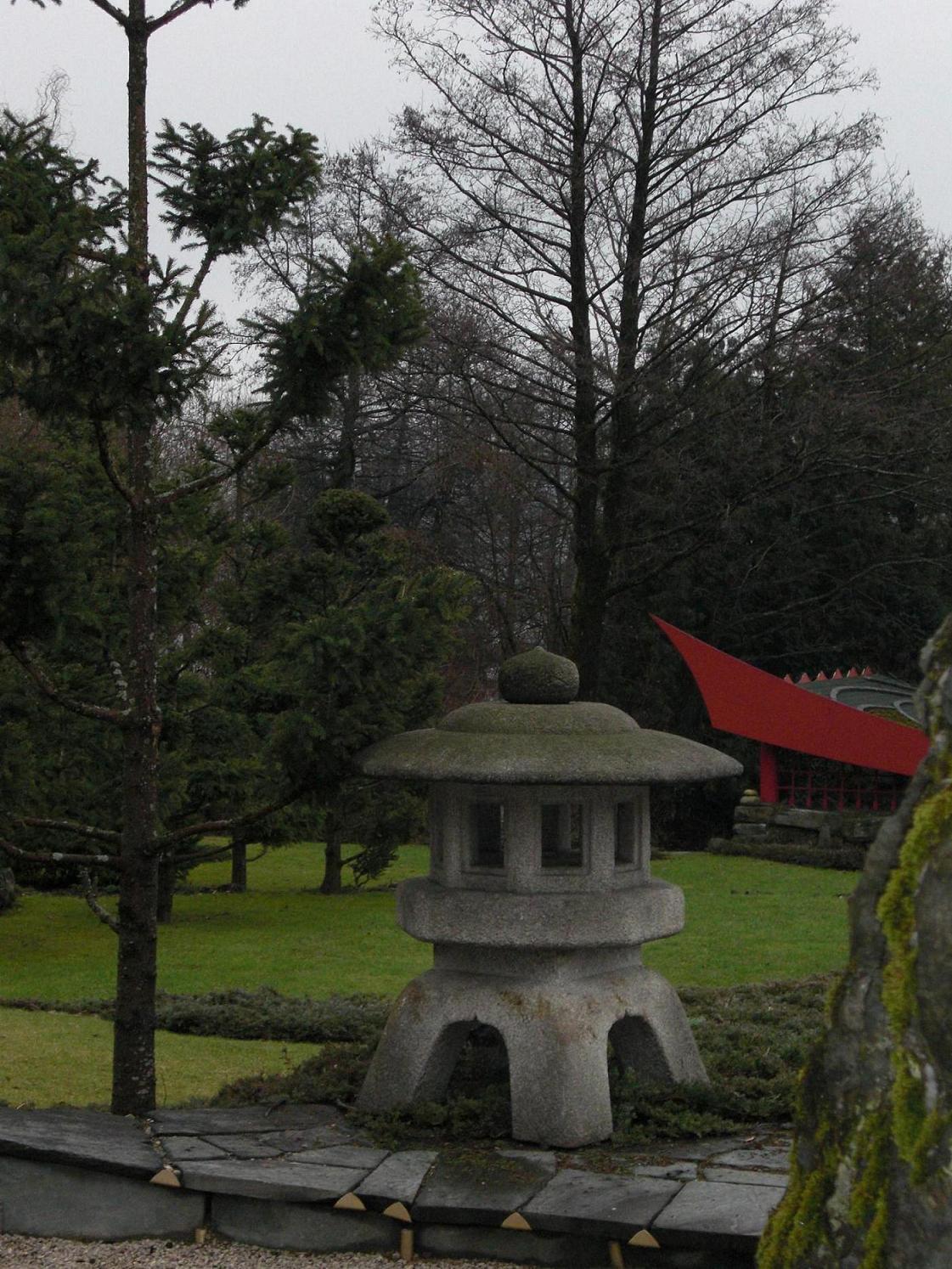 e0126548_1115055.jpg
