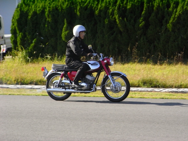 e0122501_1239421.jpg