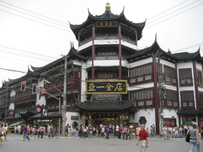 f0080631_235095.jpg