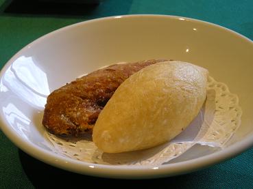 e0149040_1653339.jpg