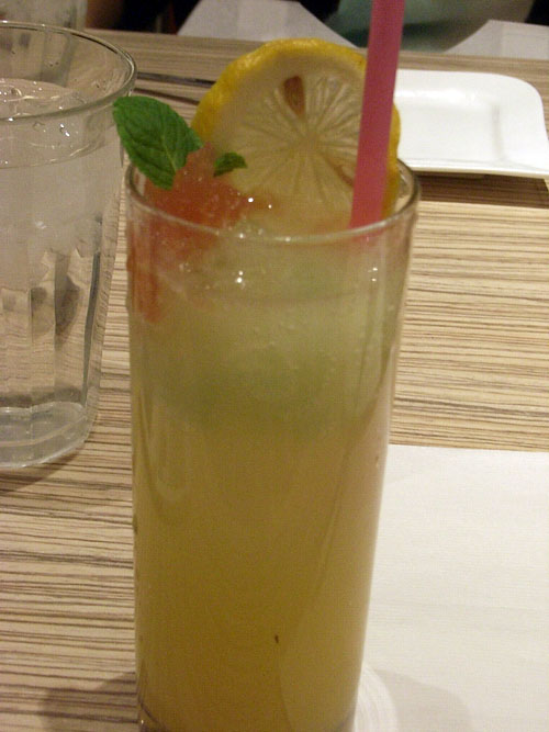 a0068306_2272167.jpg