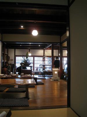 b0109220_2333512.jpg