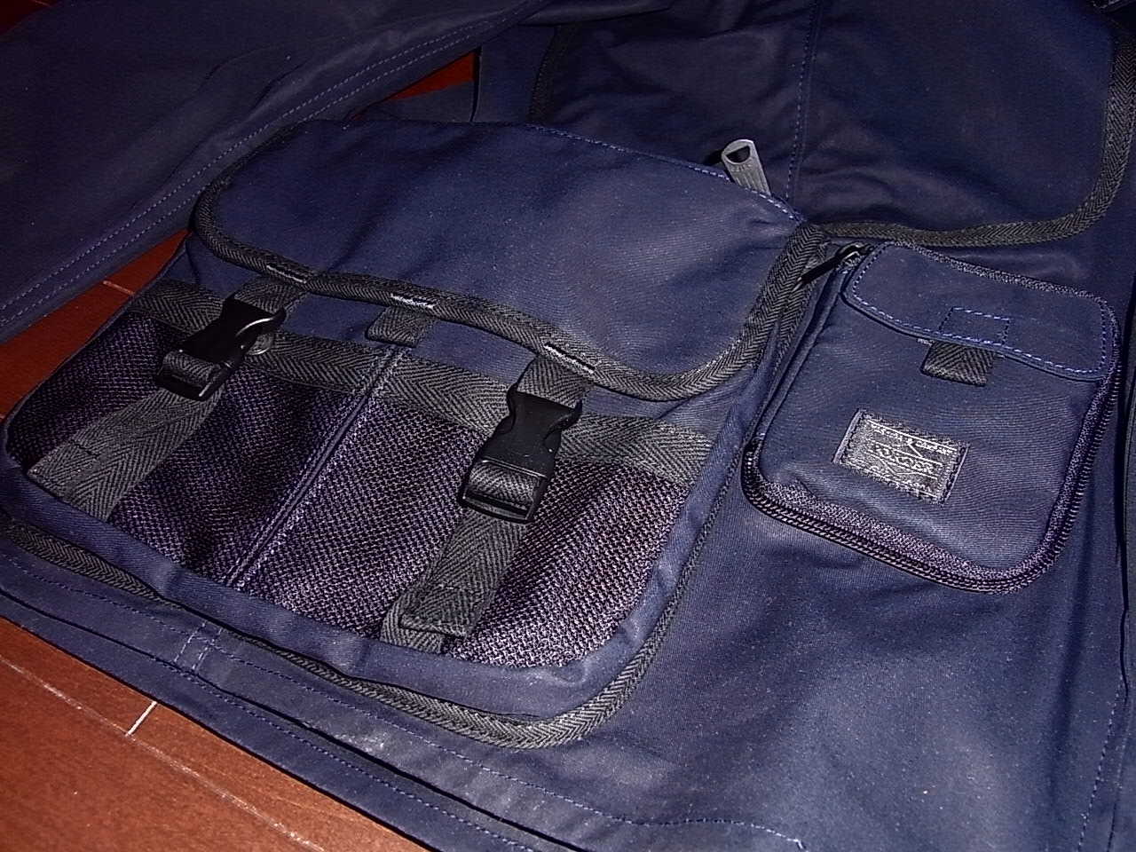 f0010106_2244343.jpg