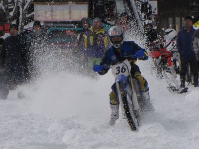 f0041031_0271627.jpg