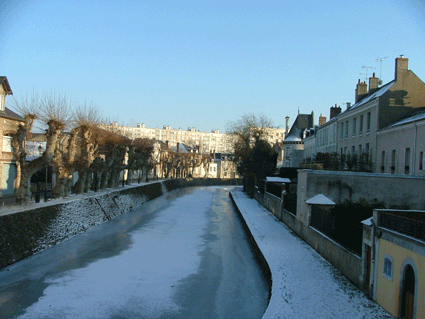 f0181149_22141753.gif