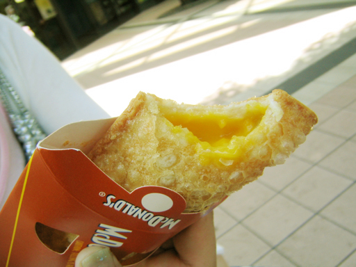 peach mango pie