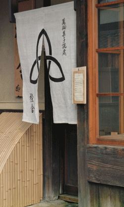 c0167576_815899.gif