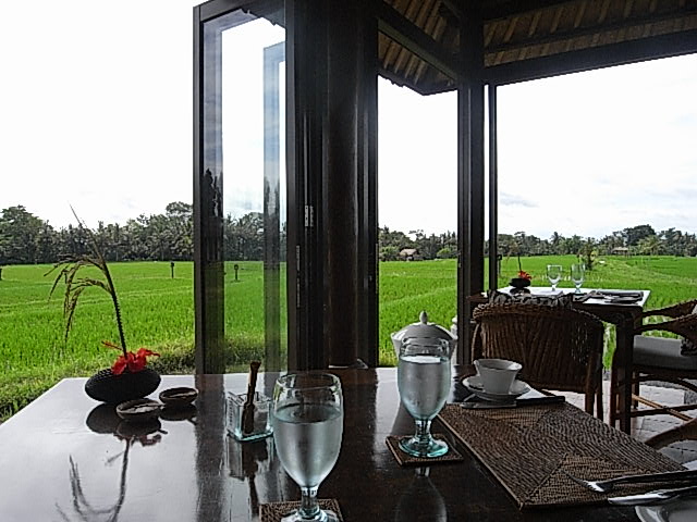e0078071_1854441.jpg