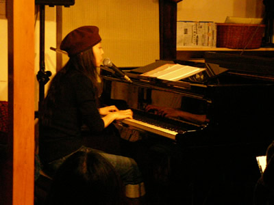 e0029132_10124897.jpg