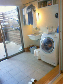 e0036931_0562699.jpg