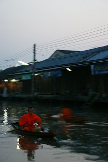 a0117858_2335449.jpg