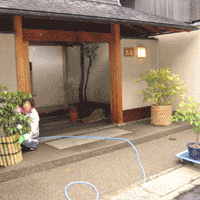 d0033734_1117145.gif