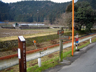 b0108100_0494714.jpg