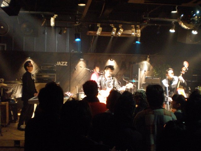 d0146285_1835322.jpg