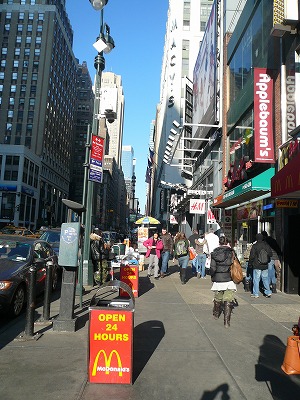 e0046444_0493260.jpg