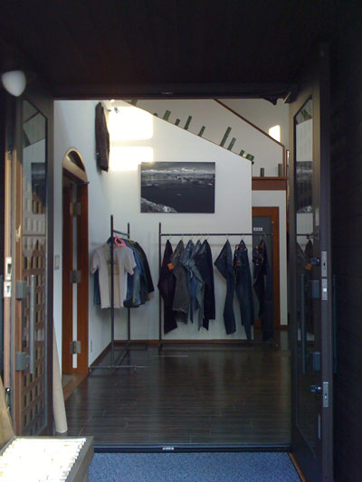 e0125392_1610628.jpg