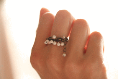 d0100192_22111096.gif