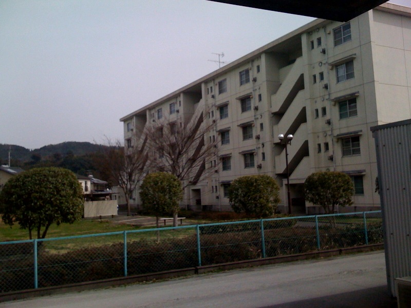 f0121751_1244676.jpg