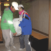 d0033734_1113447.gif